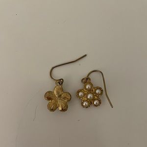 Pearl and gold flower earrings